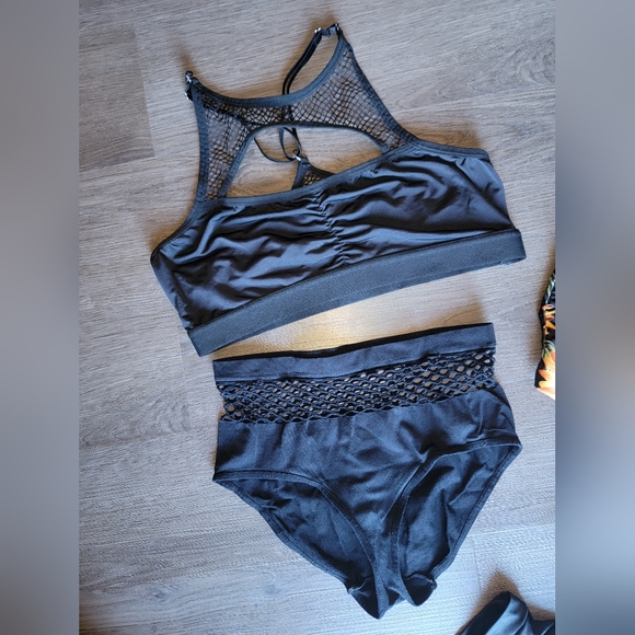 Rave Bundle Mostly Mediums - Picture 4 of 5